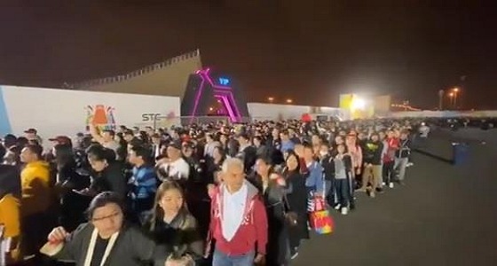 بالفيديو.. طوابير طويلة من الجالية الفلبينية لحضور «ليلة الفلبين» في موسم الرياض