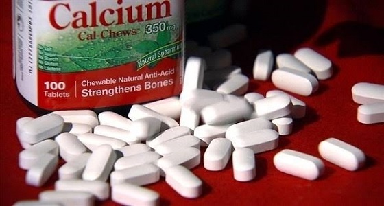 مخاطر جسيمة تهدد الأطفال بسبب الإفراط في تناول مكملات الكالسيوم