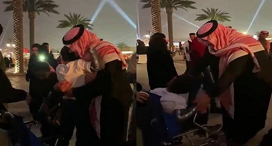 بالفيديو.. موقف مؤثر للقاء الأمير عبدالعزيز بن فهد بطفل من ذوي الإحتياجات في البوليفارد