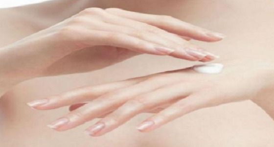 لا تغسلي يديك بالماء الساخن…نصائح للحفاظ على اليدين في الشتاء