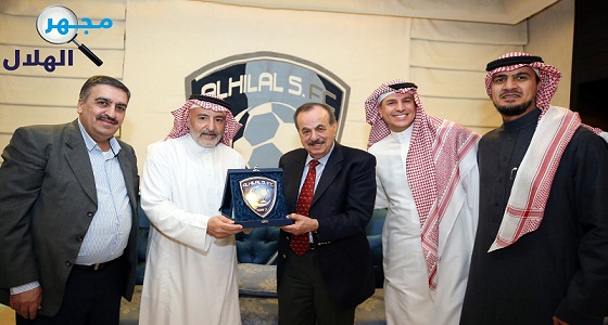 وفد الاتحاد العربي للصحافة الرياضية يزور نادي الهلال