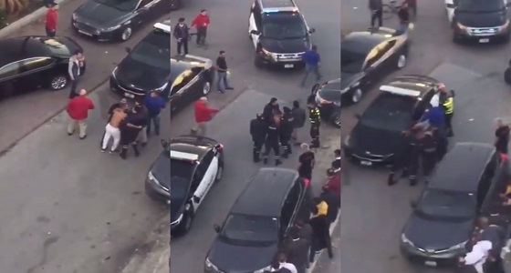 شاهد..اشتباك عنيف بين الشرطة الأردنية وشخصين بسبب فيديو!