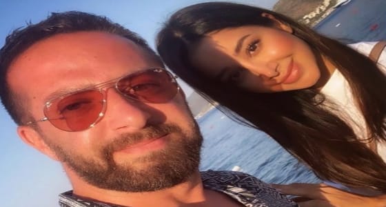 أسيل عمران توجه رسالة معايدة لـ الشاب.. والأخير يرد بـ «أحبك»