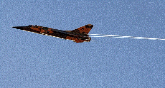 الجيش الليبي يدمر طائرة شحن تركية في مطار مصراتة