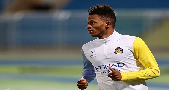 الفحوصات تحدد مدة غياب عبد الفتاح آدم