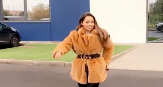 بالفيديو.. رقص بلقيس بعفوية في الشارع يثير ضجة كبيرة بمواقع السوشيال ميديا 