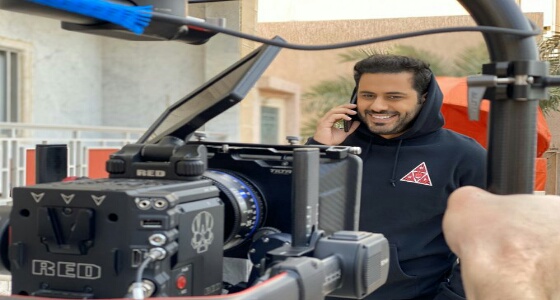 بالفيديو.. عبدالله بوشهري يشعل الجدل بعد سخريته من مهنة «الطب»