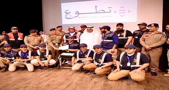 مدير الدفاع المدني بعسير يدشن فعاليات اليوم العالمي للتطوع