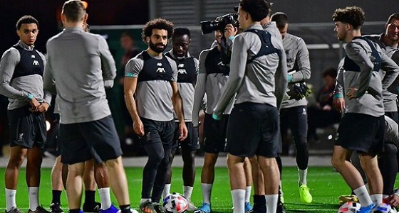 بالفيديو.. نجوم ليفربول في جلسة تصوير مونديال الأندية