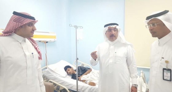 بالصور.. أمين عسير يطمئن على حالة المصابين بالتسمم