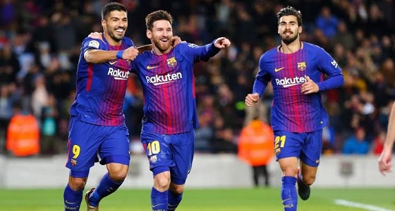مدرب برشلونة يحسم الجدل بشأن تجديد التعاقد مع ميسي