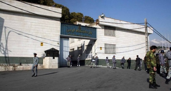 اغتصاب متظاهرة داخل السجن على يد ضابط إيراني