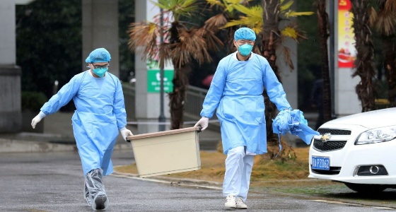 بكين تعلق الرحلات المنظمة من وإلى الصين بسبب فيروس «كورونا» الجديد