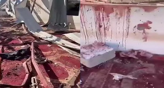 بالفيديو..آثار الدماء والخسائر التي خلفها الهجوم الحوثي على مسجد بمأرب