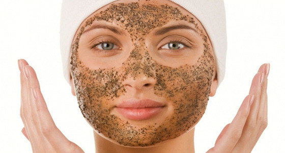  وصفات سهلة لتنظيف البشرة من الشوائب