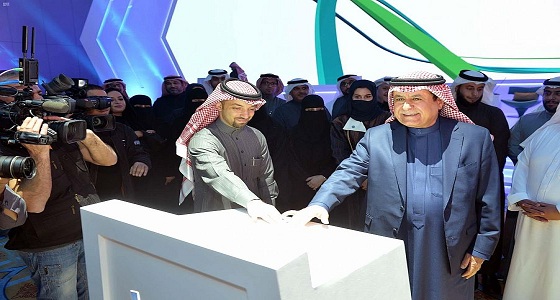 انتهاء عصر الورق والترقيات الحكومية في الخدمة المدنية