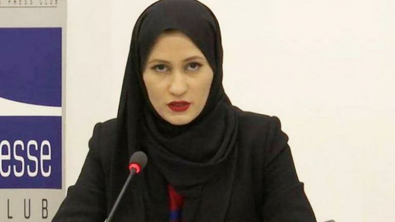 بالفيديو.. ‏زوجة الشيخ طلال آل ثاني تفضح القضاء القطري: «ترهيب وتعذيب»