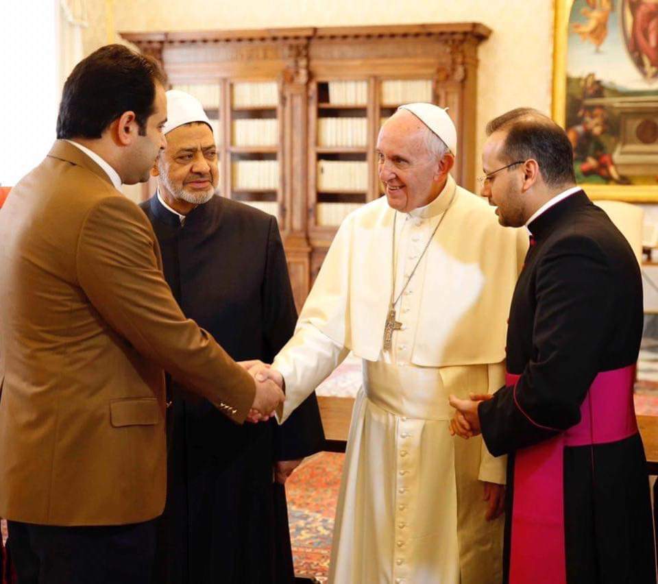 تفاصيل الحالة الصحية لـ«بابا الفاتيكان» بعد أنباء إصابته بكورونا