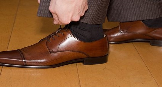 محاكمة مدير أجنبي رشق مواطنًا بالحذاء في مقر العمل