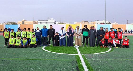 المساعد للشؤون التعليمية يدشن انطلاقة دوري المدارس لكرة القدم بتعليم الشمالية