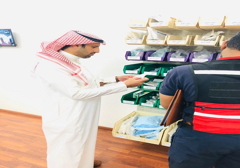 مدير هيئة الهلال الأحمر بعسير يتفقد عدة مراكز بالمنطقة