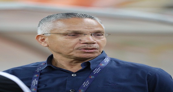 نادي أبها يجدد عقد المدرب عبدالرزاق الشابي