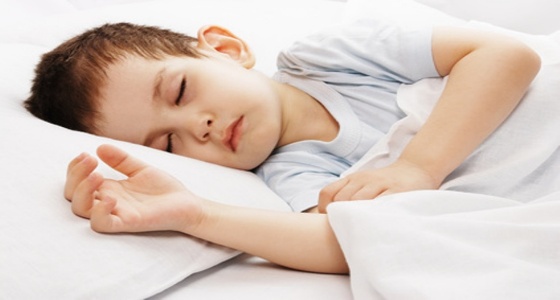 إصابة الأطفال بـ «السمنة» حال نومهم بعد التاسعة