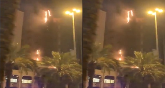 اندلاع حريق بإحدى أبراج طريق الملك فهد في اتجاه الشمال(فيديو)