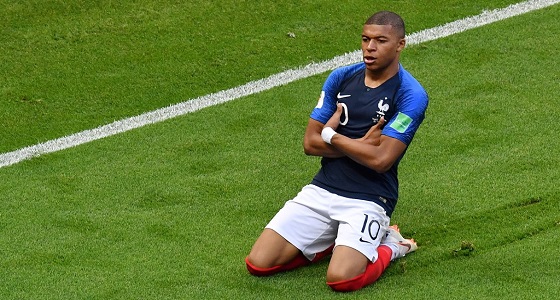 ريال مدريد يتمسك بـ «مبابي» ويرفع قيمة عرضه