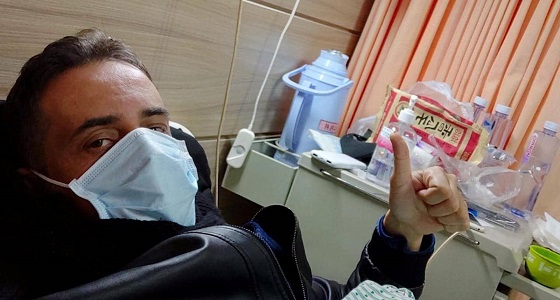 أول مصاب عربي بكورونا يكشف تفاصيل مرعبة: «الأعراض مؤلمة» (فيديو)