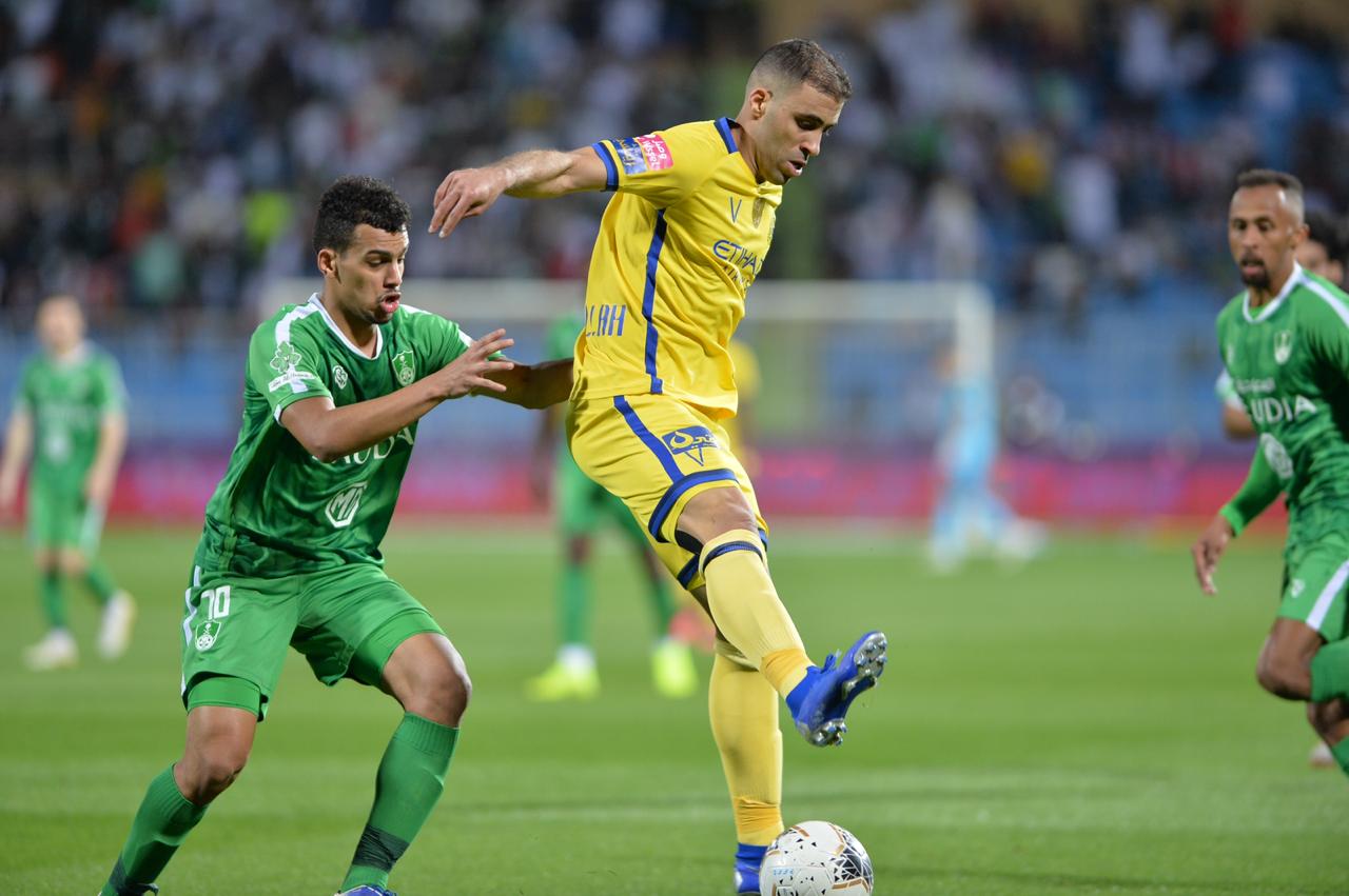 النصر يتعادل أمام الأهلي(صور)