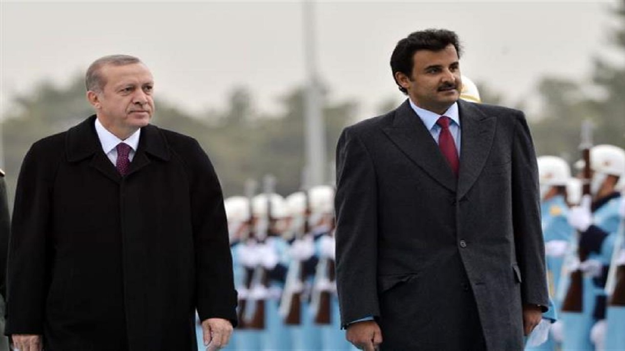 قطر وتركيا تسخران خدماتهما لإيران وإسرائيل متناسيين شعبهما