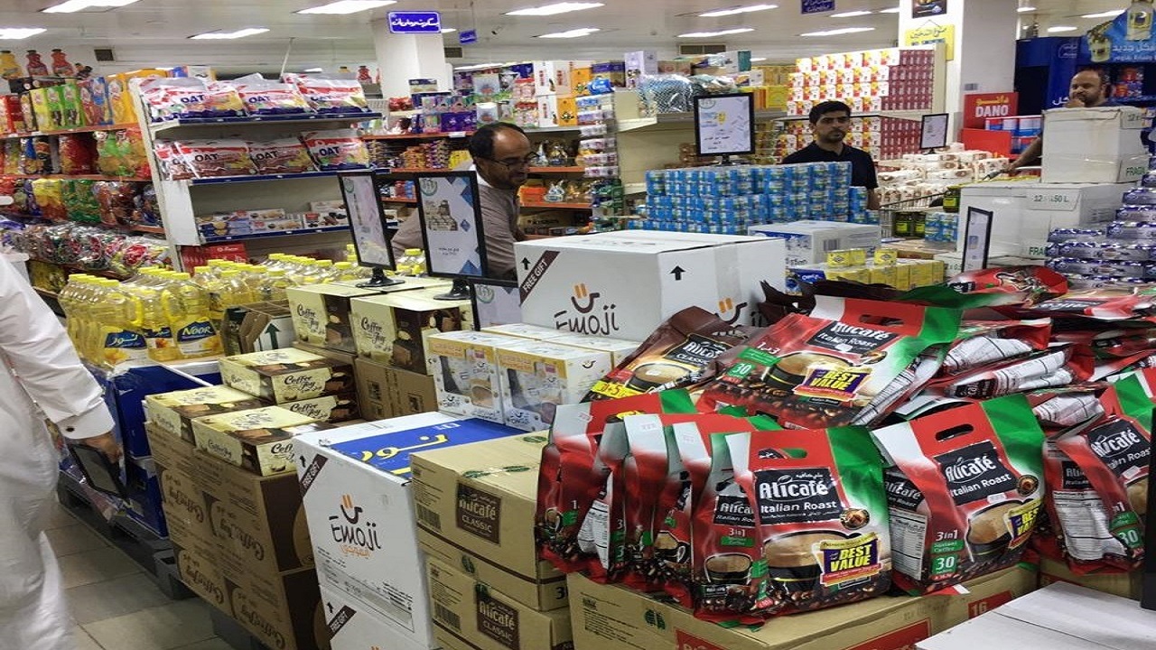 «التجارة»: كافة السلع والمنتجات متوفرة في القطيف