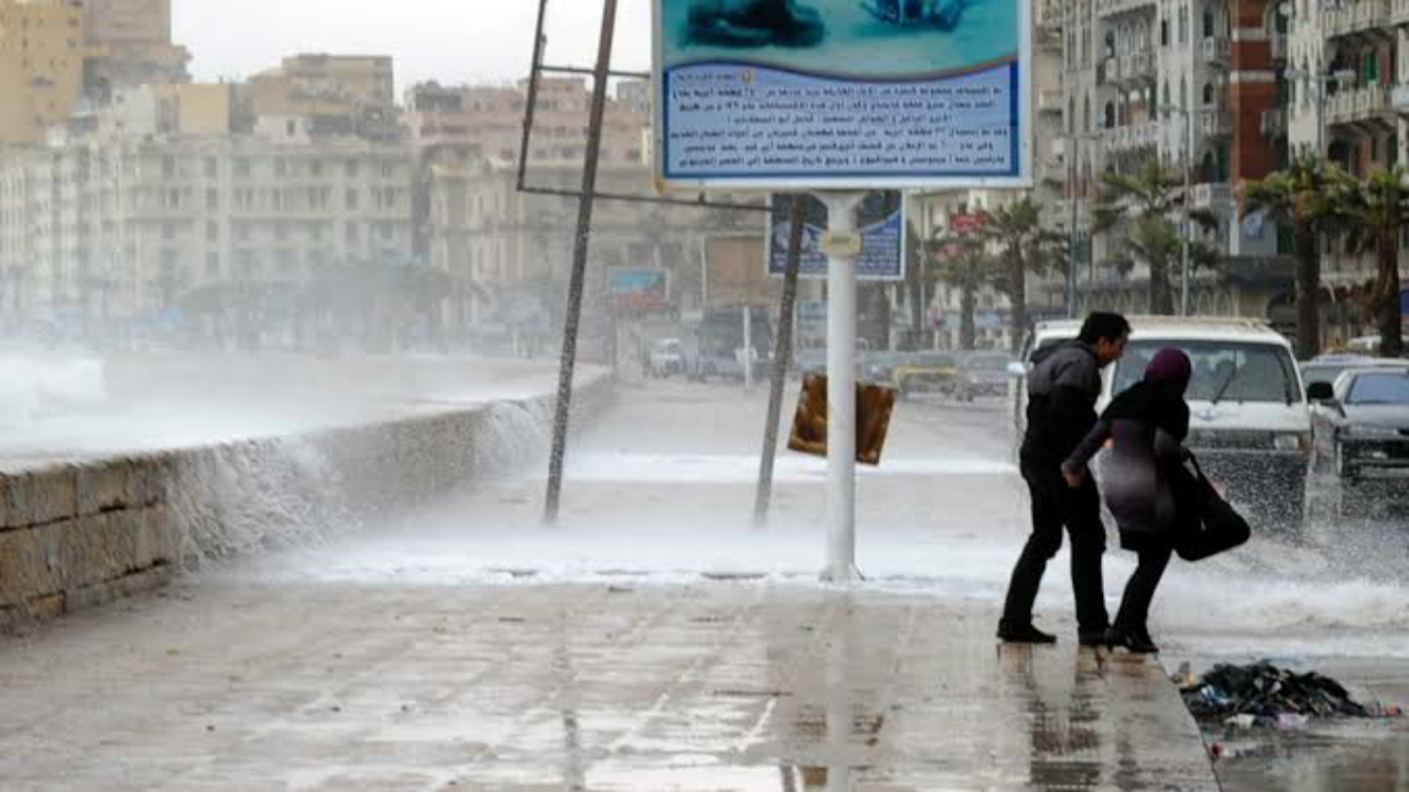 السفارة بالقاهرة تحذر المواطنين من العاصفة المحتملة