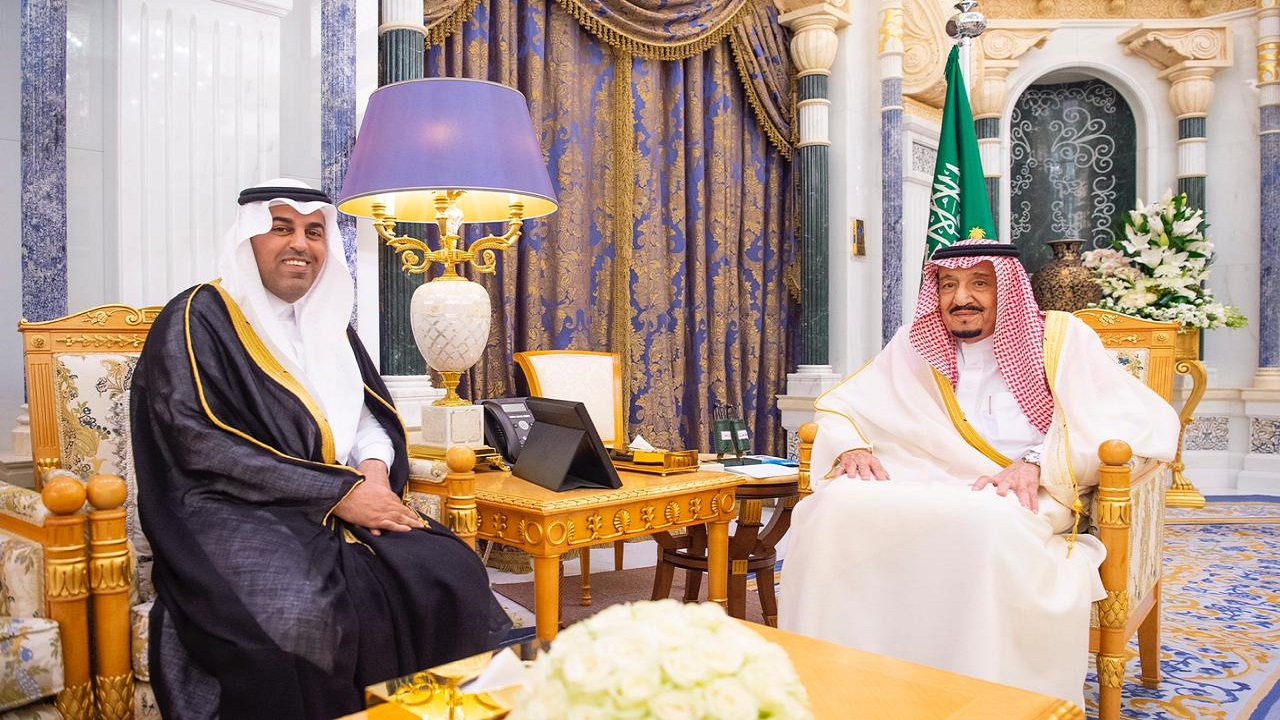 خادم الحرمين يستقبل رئيس البرلمان العربي بمناسبة انتخابه رئيسا لفترة ثانية