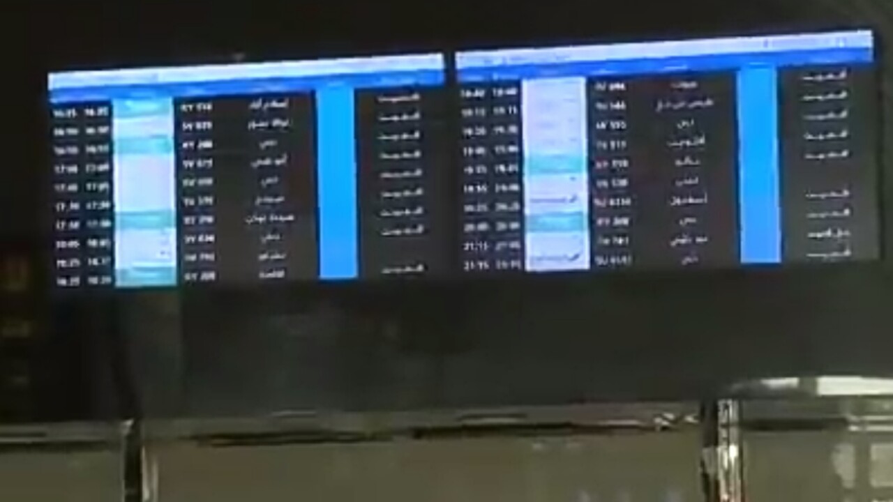 شاهد.. الصالة الدولية بمطار الرياض &#8221; خاوية على عروشها &#8221; بعد تعليق الرحلات الخارجية