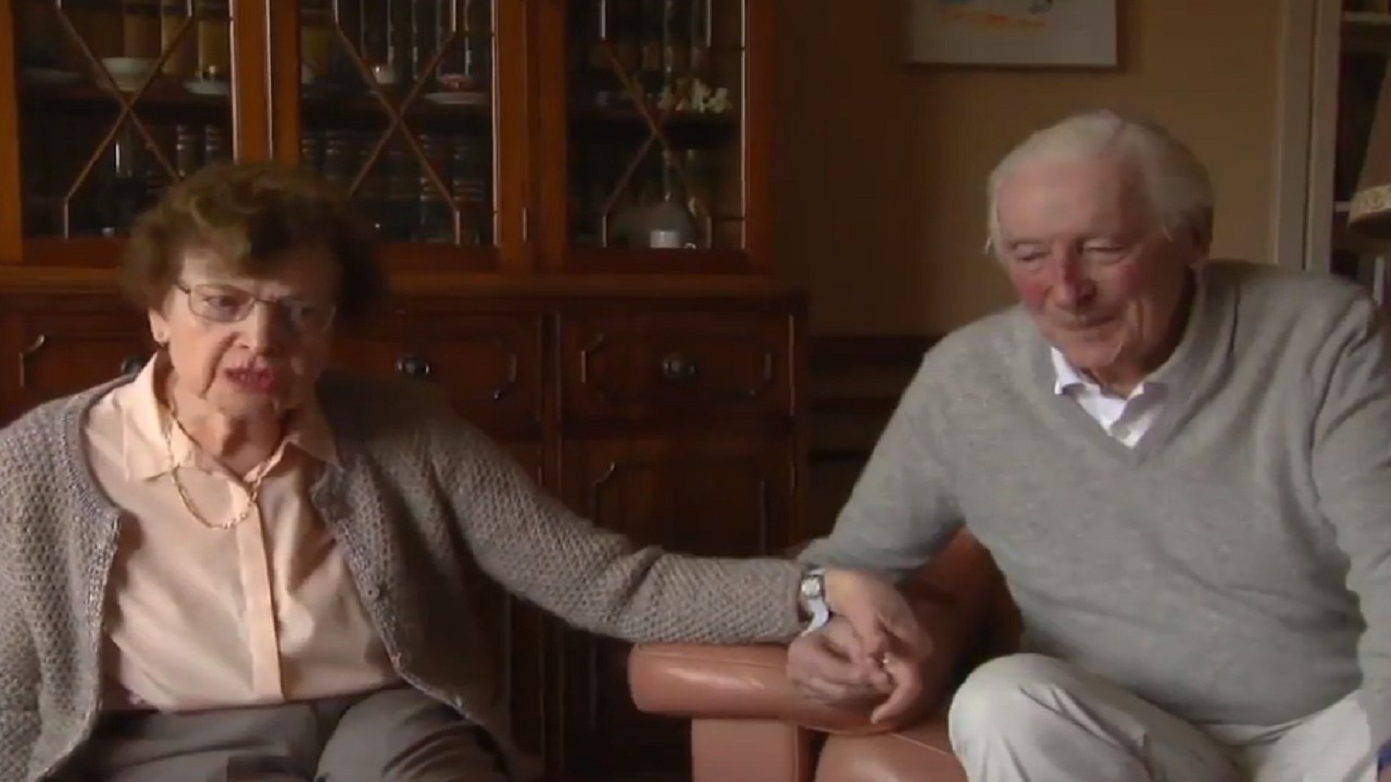 بالفيديو..زوجان مسنان ينتصران على كورونا بأعجوبة