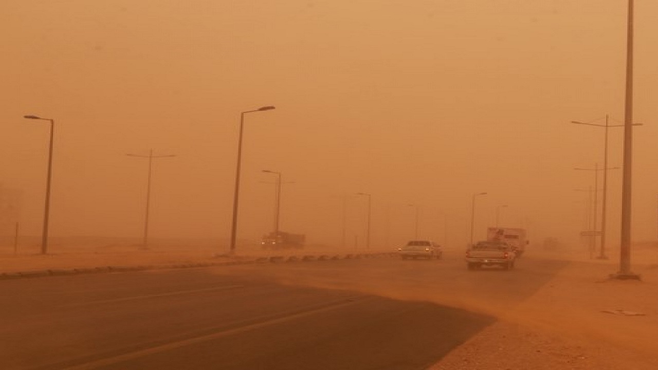 &#8220;مدني الجوف&#8221; يحذر من نشاط في الرياح يؤدي إلى إثارة الأتربة على المنطقة