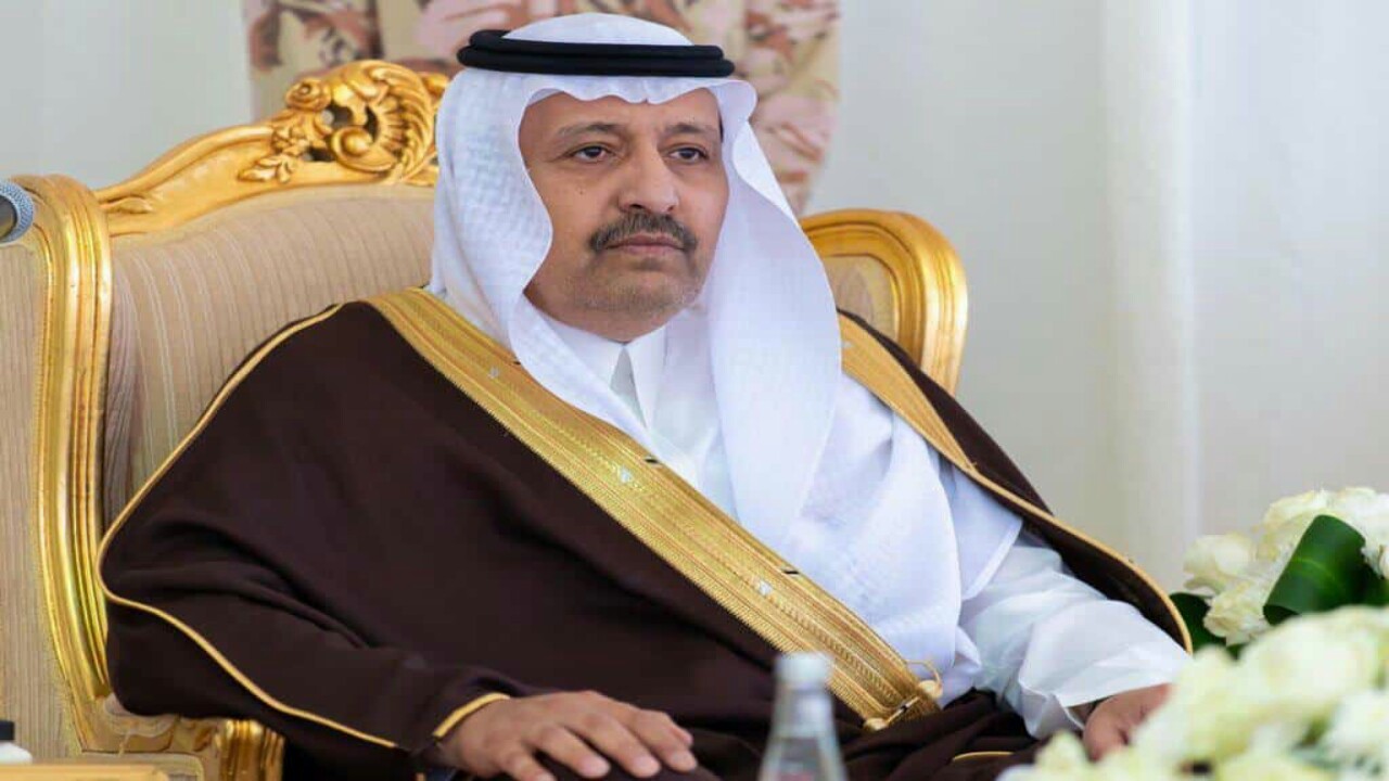 أمير الباحة يوجه مطار الملك سعود بفحص القادمين من بعض المدن 