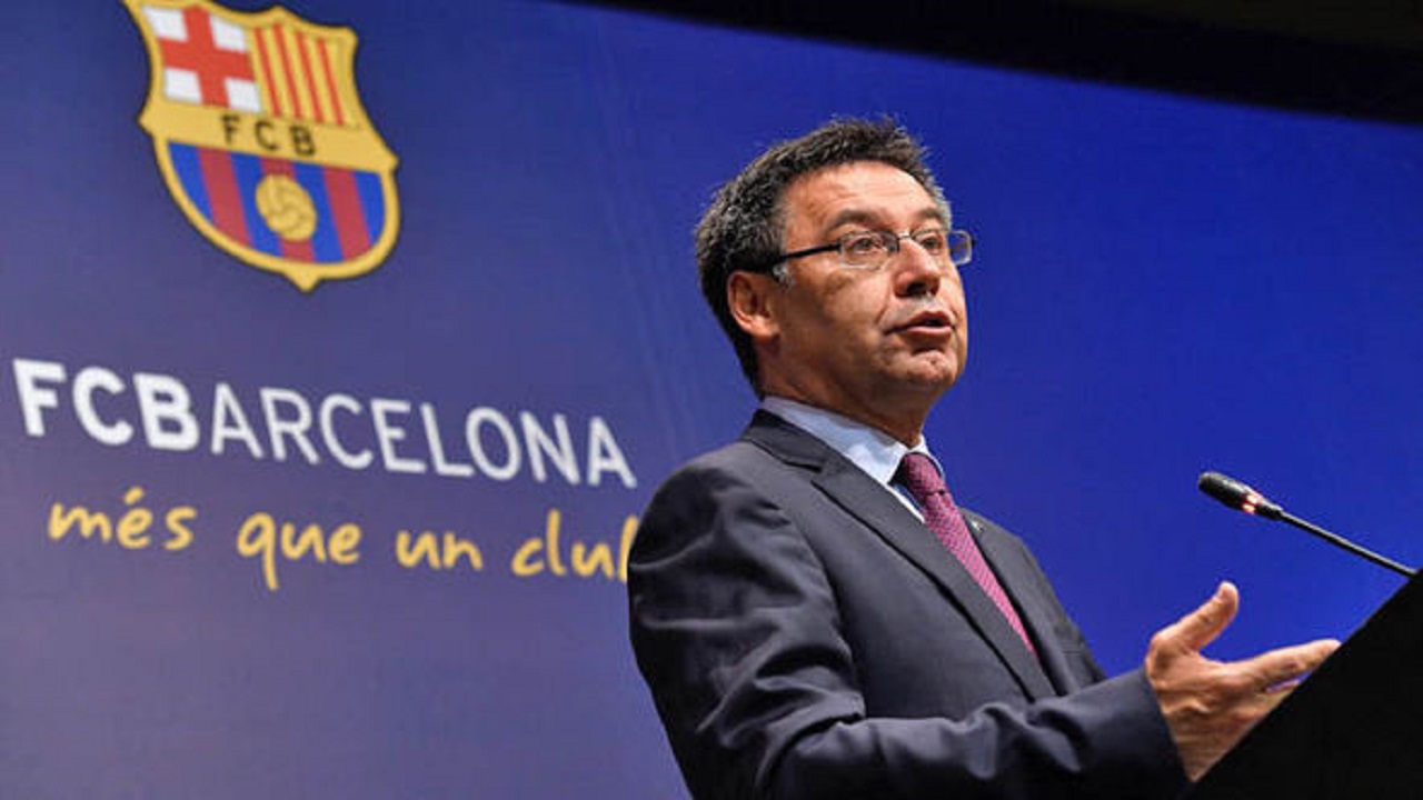 رئيس نادي برشلونة عن ضم لاوتارو مارتينيز: لا يمكنني التحدث عن أسماء