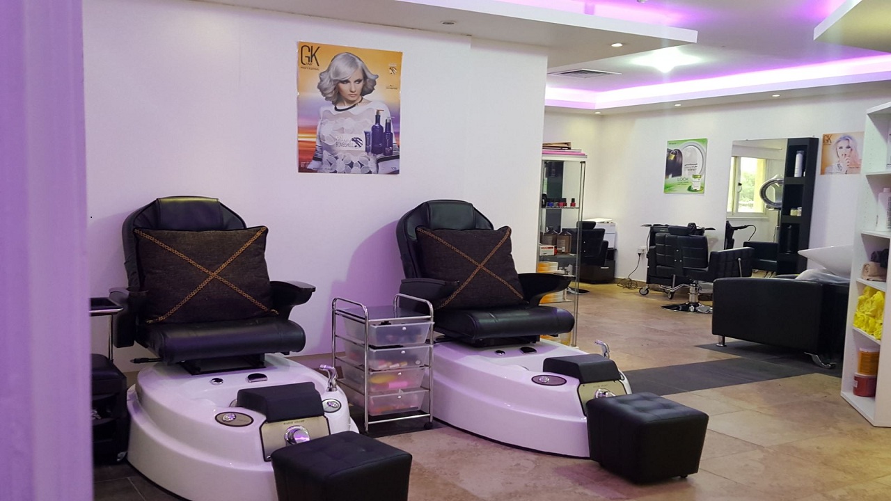 إغلاق جميع الصالونات النسائية والرجالية ومراكز الترفيه بالكويت 