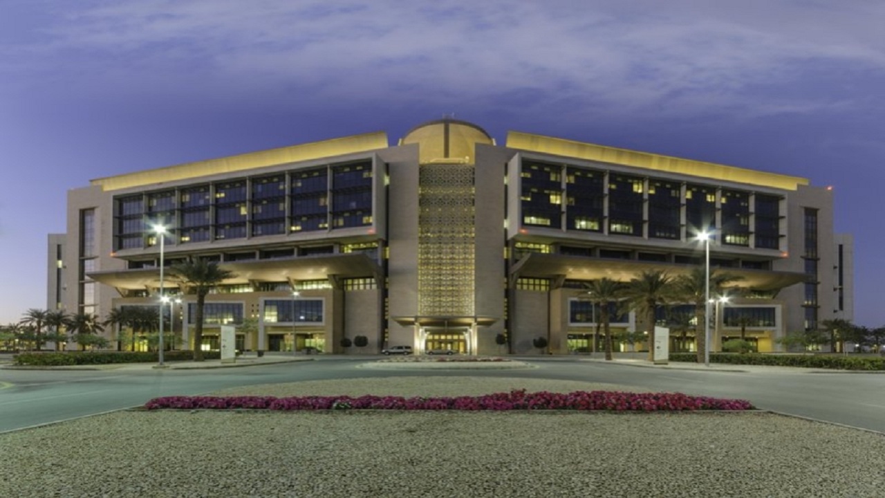 مستشفى الملك عبدالله الجامعي يوفر وظائف شاغرة
