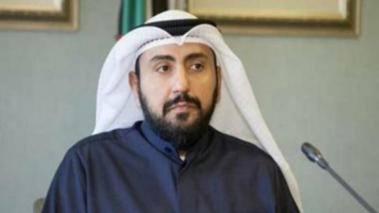 وزير الصحة الكويتي يتوقع استمرار أزمة الفيروس حتى بداية العام المقبل (فيديو)