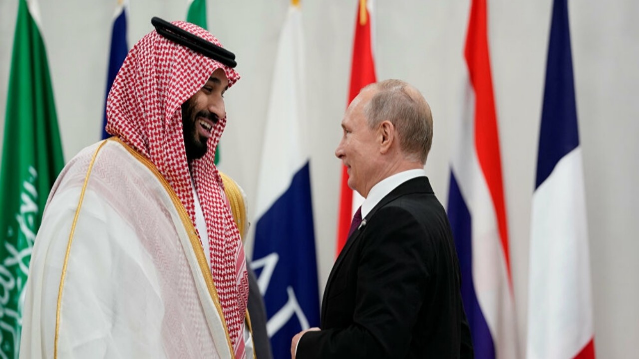 روسيا تعلن قرب التوصل لاتفاق مع المملكة بشأن النفط