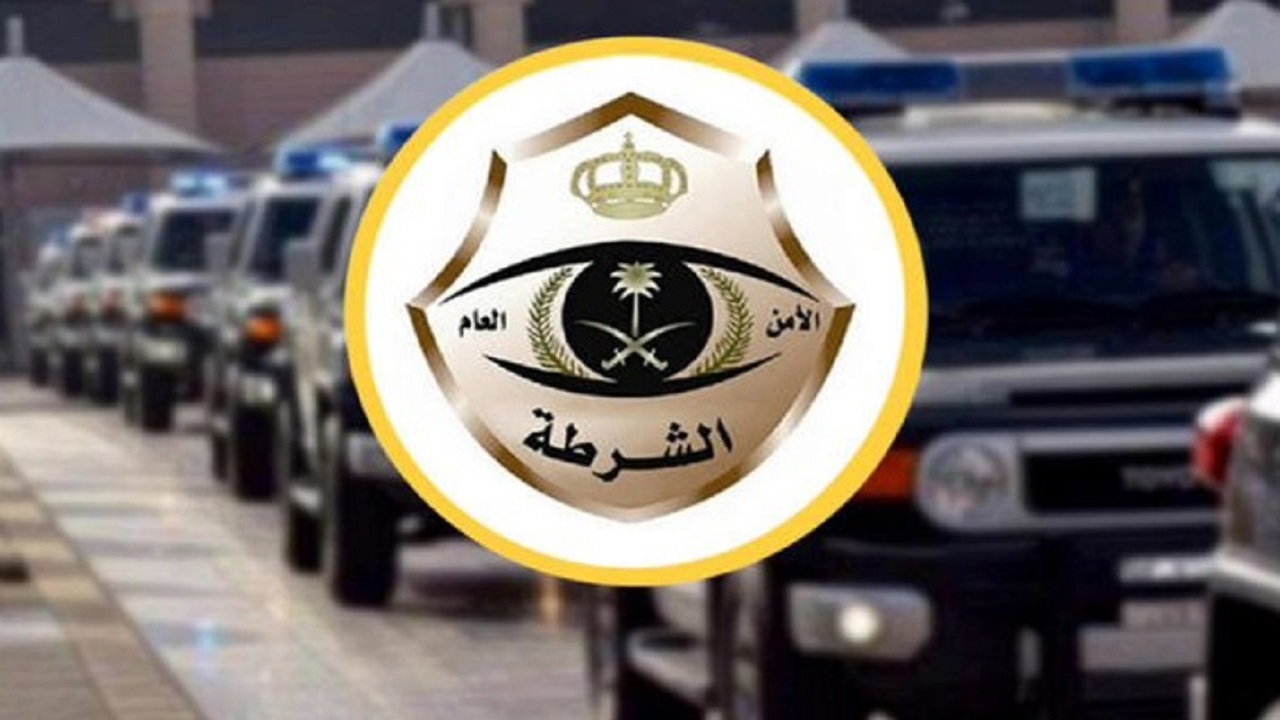 ” استمرارا لملاحقة المخالفين ” الإطاحة بمواطن أحضر حلاقاً لمنزله بالقصيم