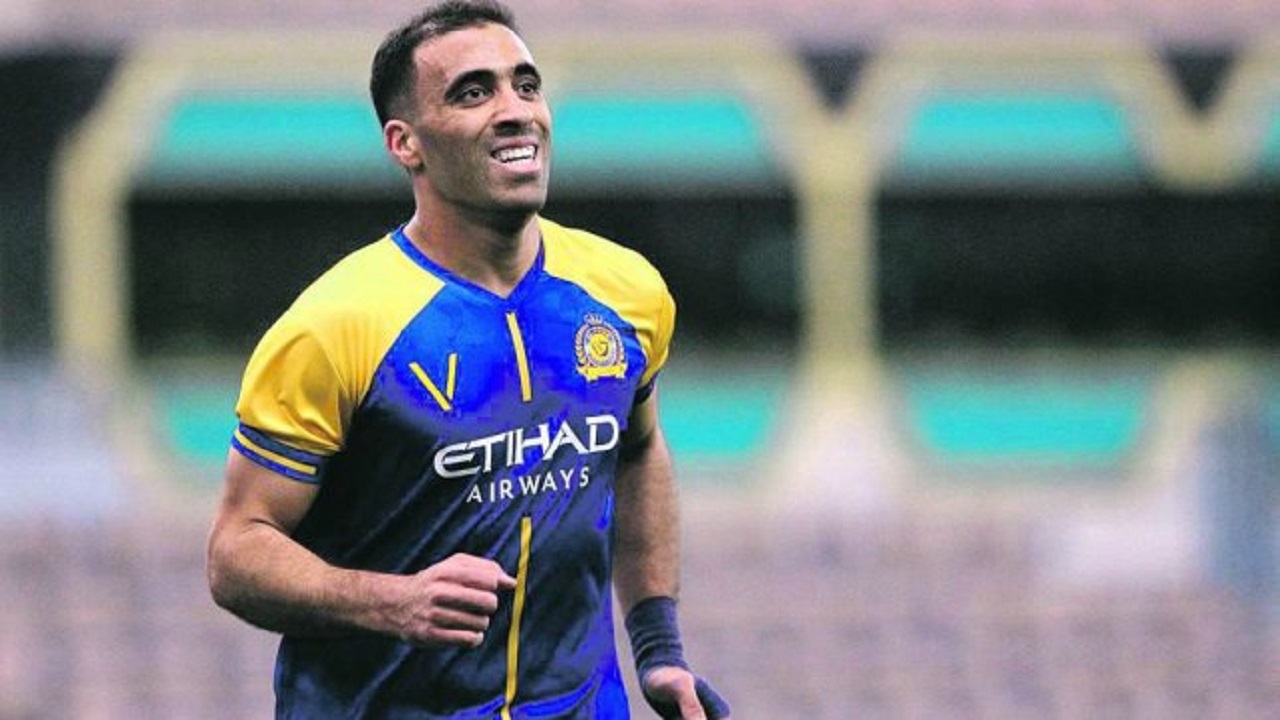 حمد الله: أقضي وقتي بين التدريب ولعب البلاي ستيشن