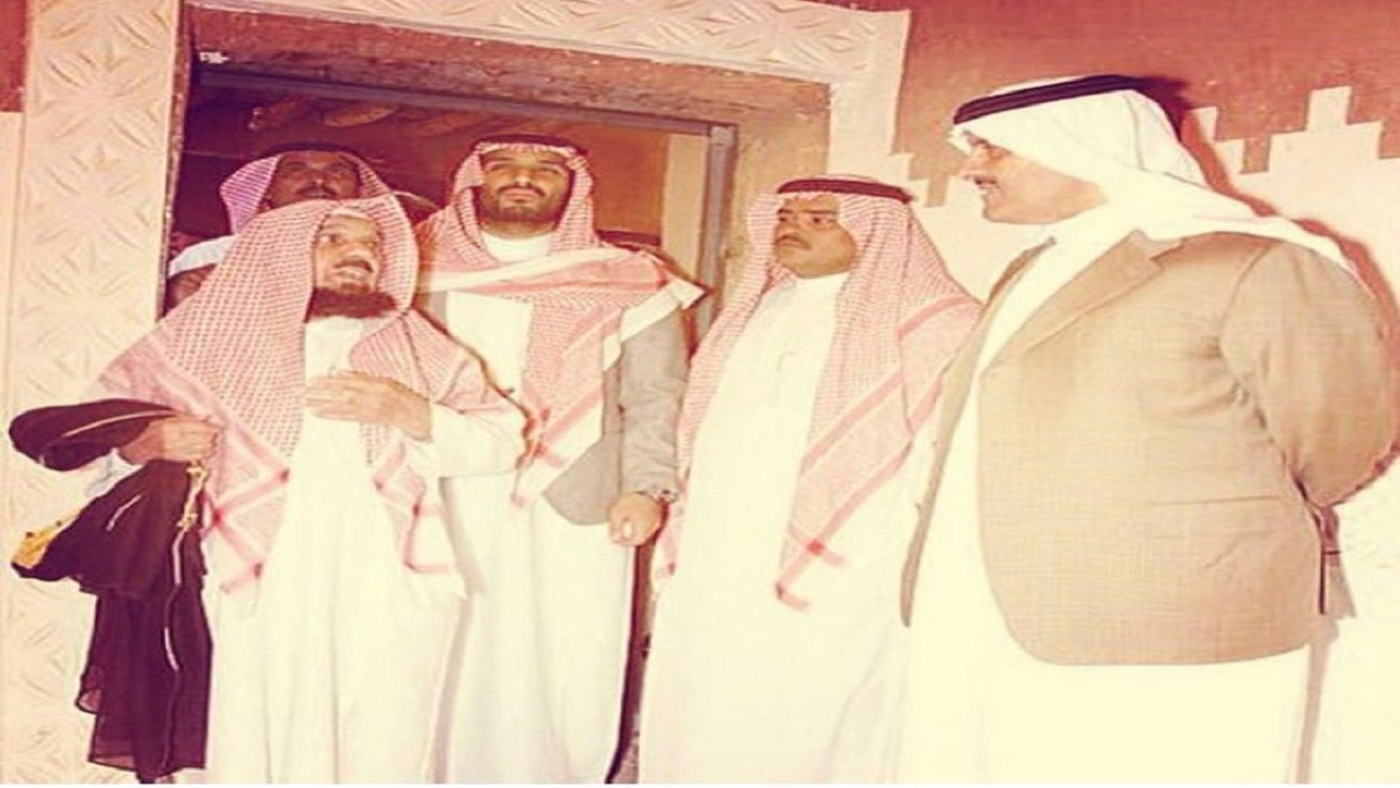 صوره نادرة لسمو ولي العهد مع أخيه الأمير سلطان بن سلمان