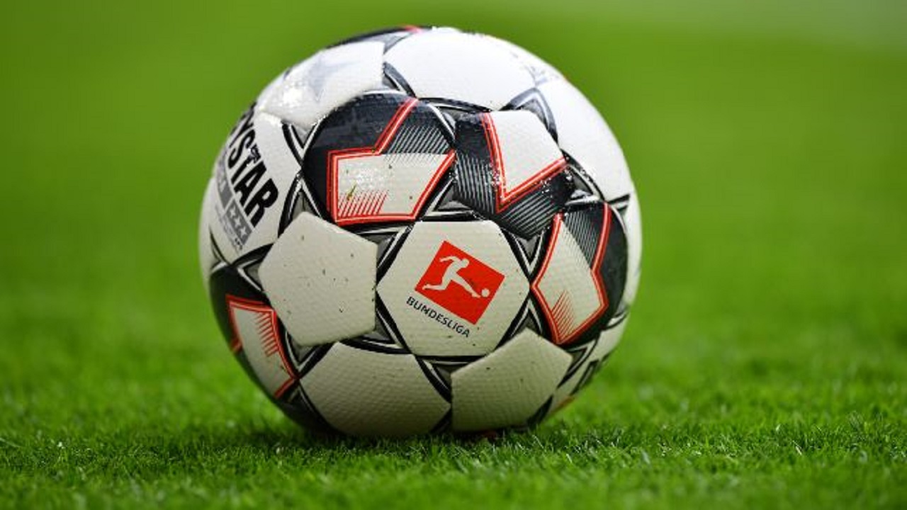 دوري الدرجة الأولى الألماني يستأنف تدريباته