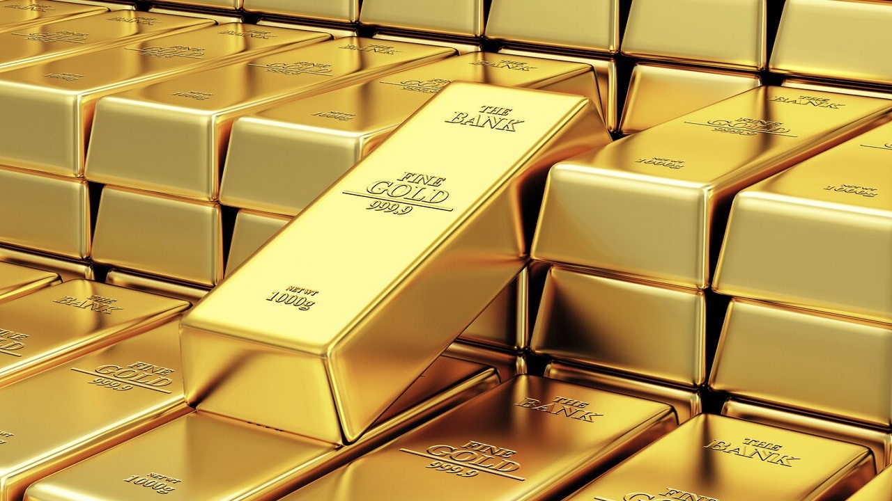 سعر الذهب في التعاملات الفورية يتراجع بنسبة 0.39%