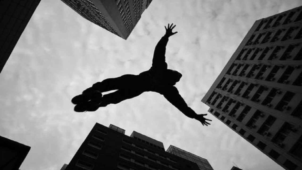 انتحار رجل أعمال شهير لمروره بضائقة مالية